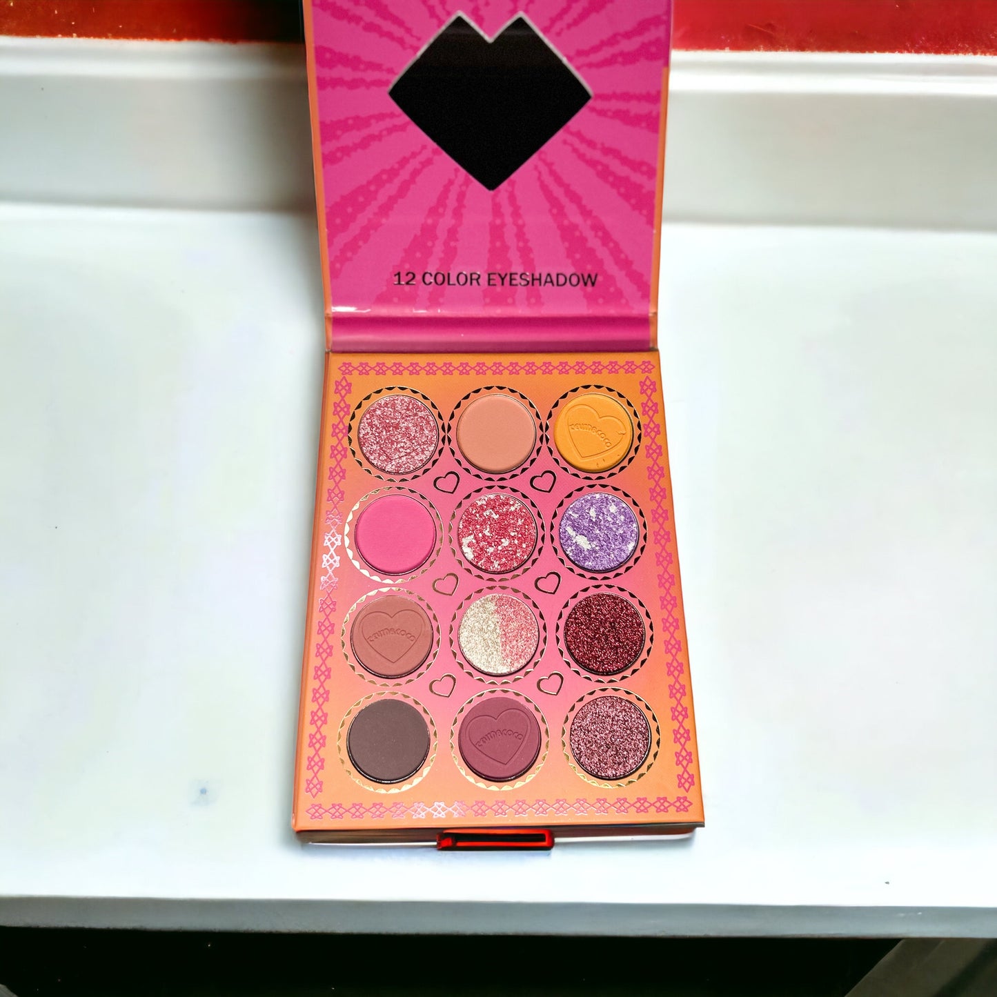 Girl Power Box - Kevin Coco
