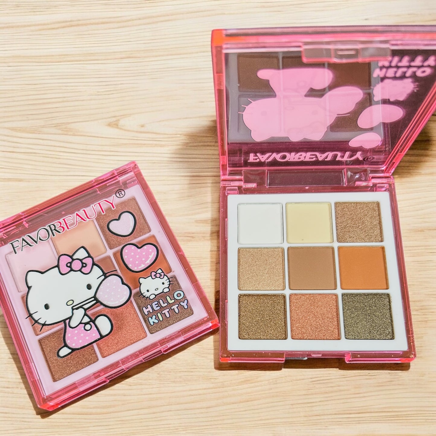 Kitty Smooth & Delicate Mini Palette