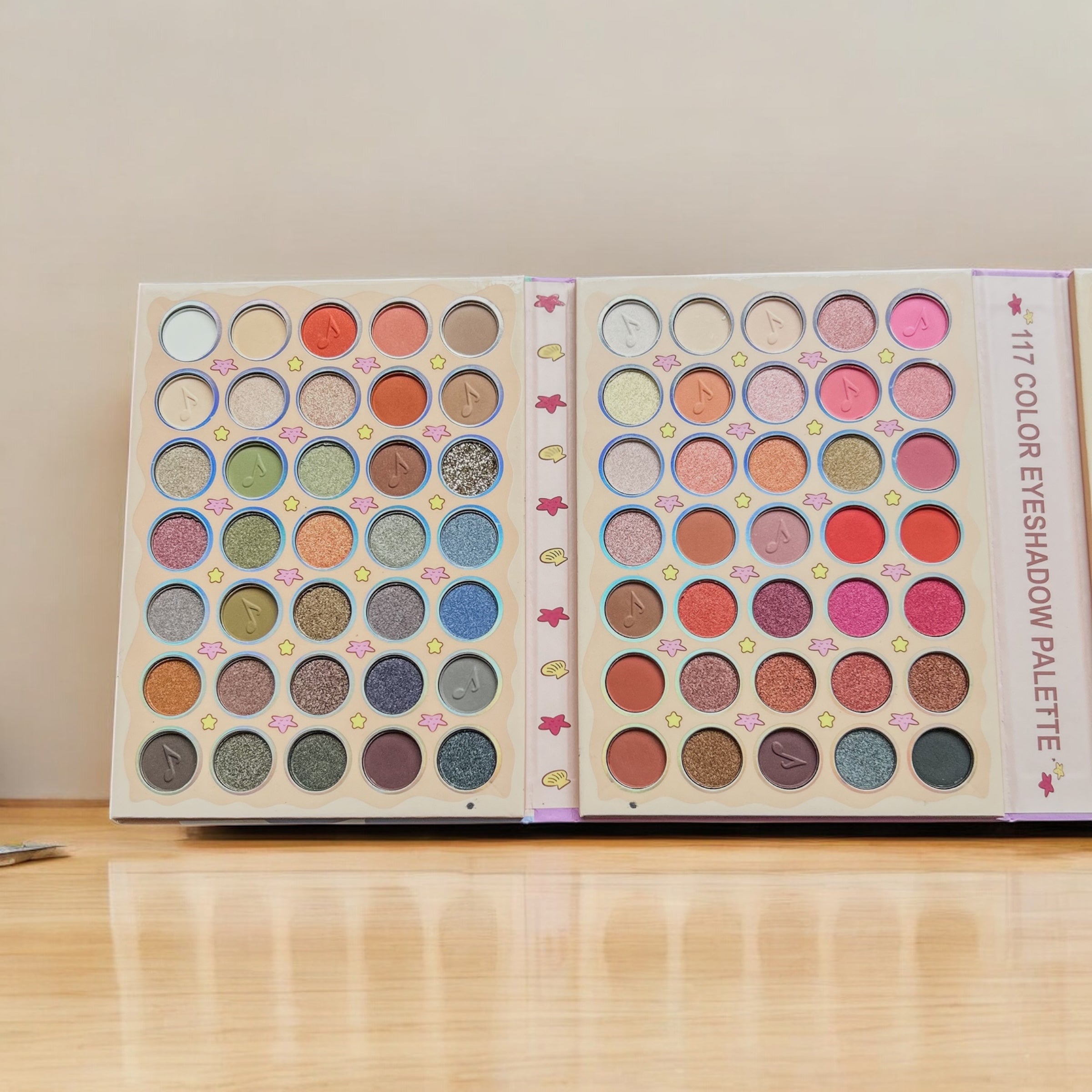 Happy Time La Bubu Book Palette