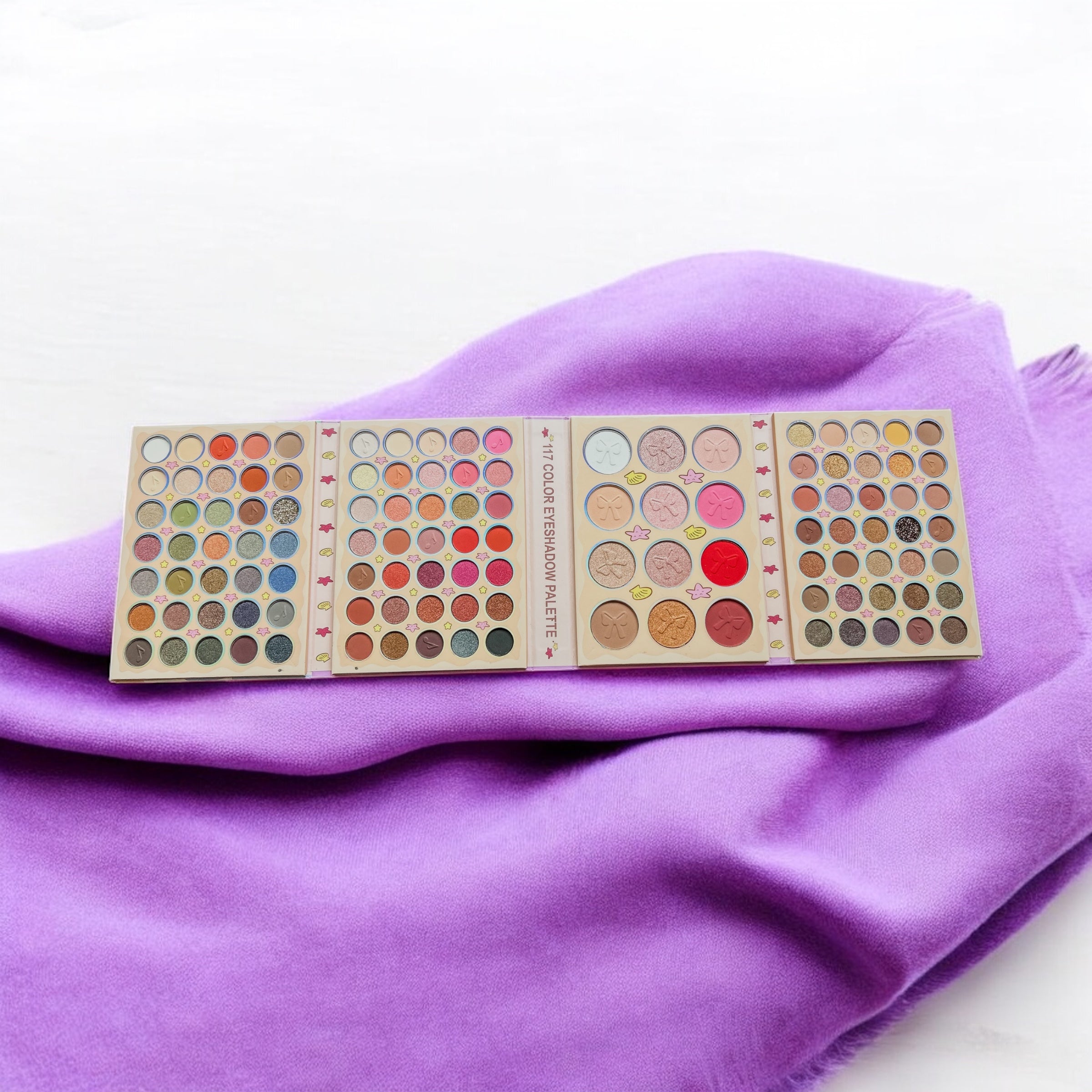 Happy Time La Bubu Book Palette