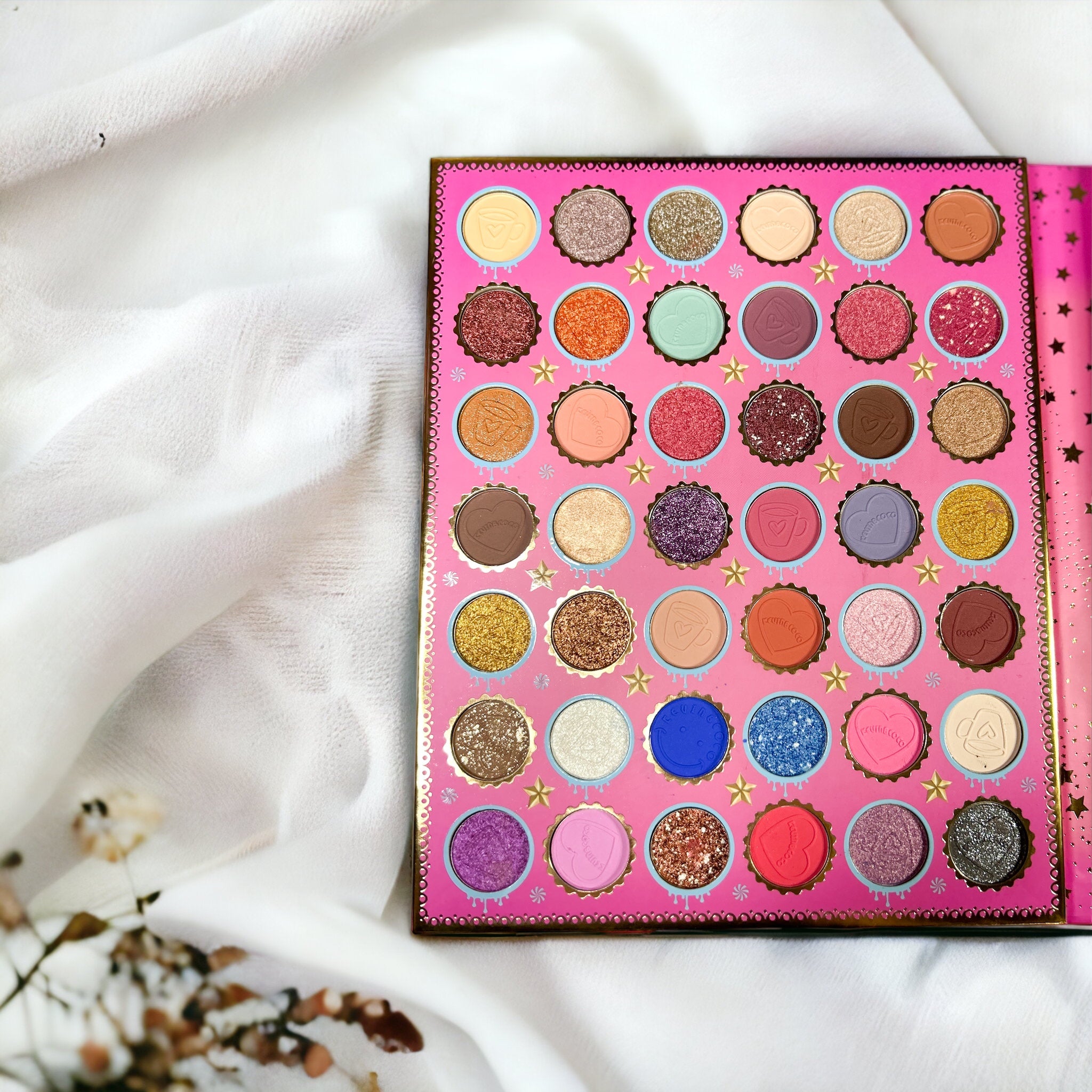 Star Pink Box - Kevin Coco