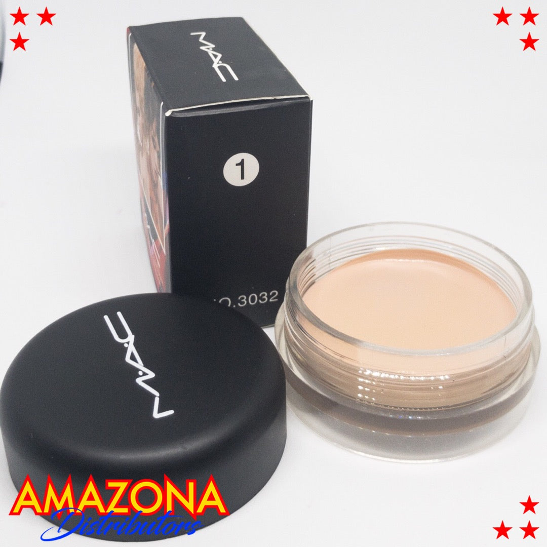 Base en crema MAC